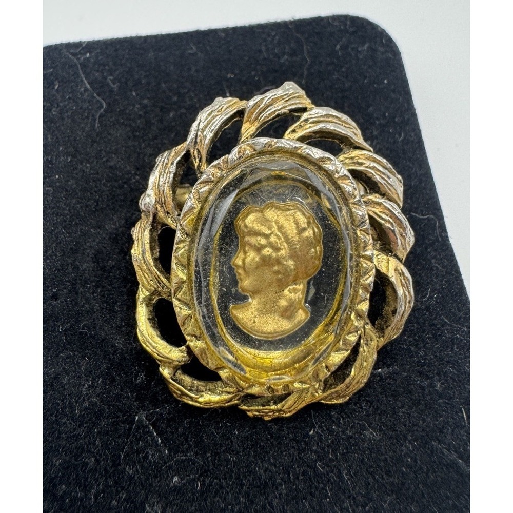 Vintage Estate Jewelry Reverse Intaglio Glass Brass Cameo Brooch Art Deco Frame